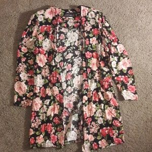 ❤ Floral Cover Up - mid sleeve